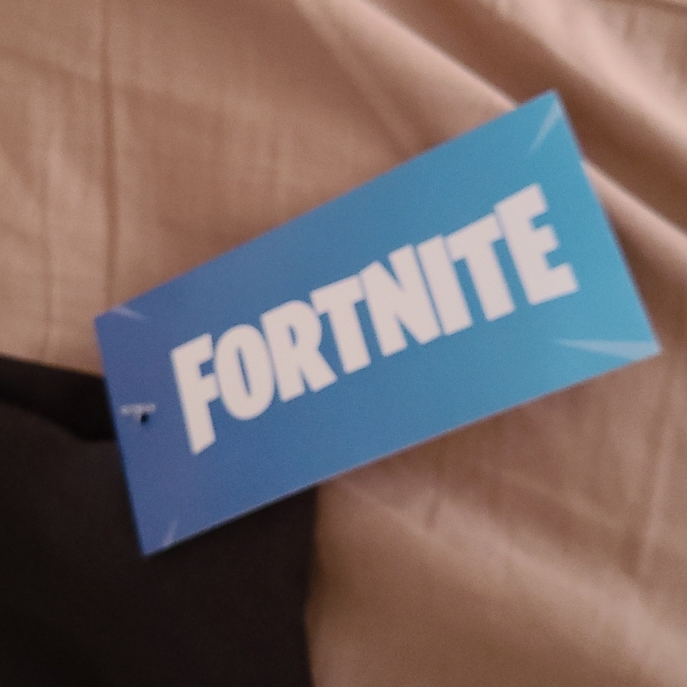 2 NWT Sz XL (14/16) Boys Fortnite Tees - Picture 4 of 12
